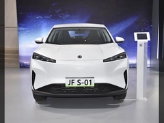S - 01 Midium EV SUV Nouveau véhicule électrique à énergie 4670 X 1900 X 1613MM 445KM